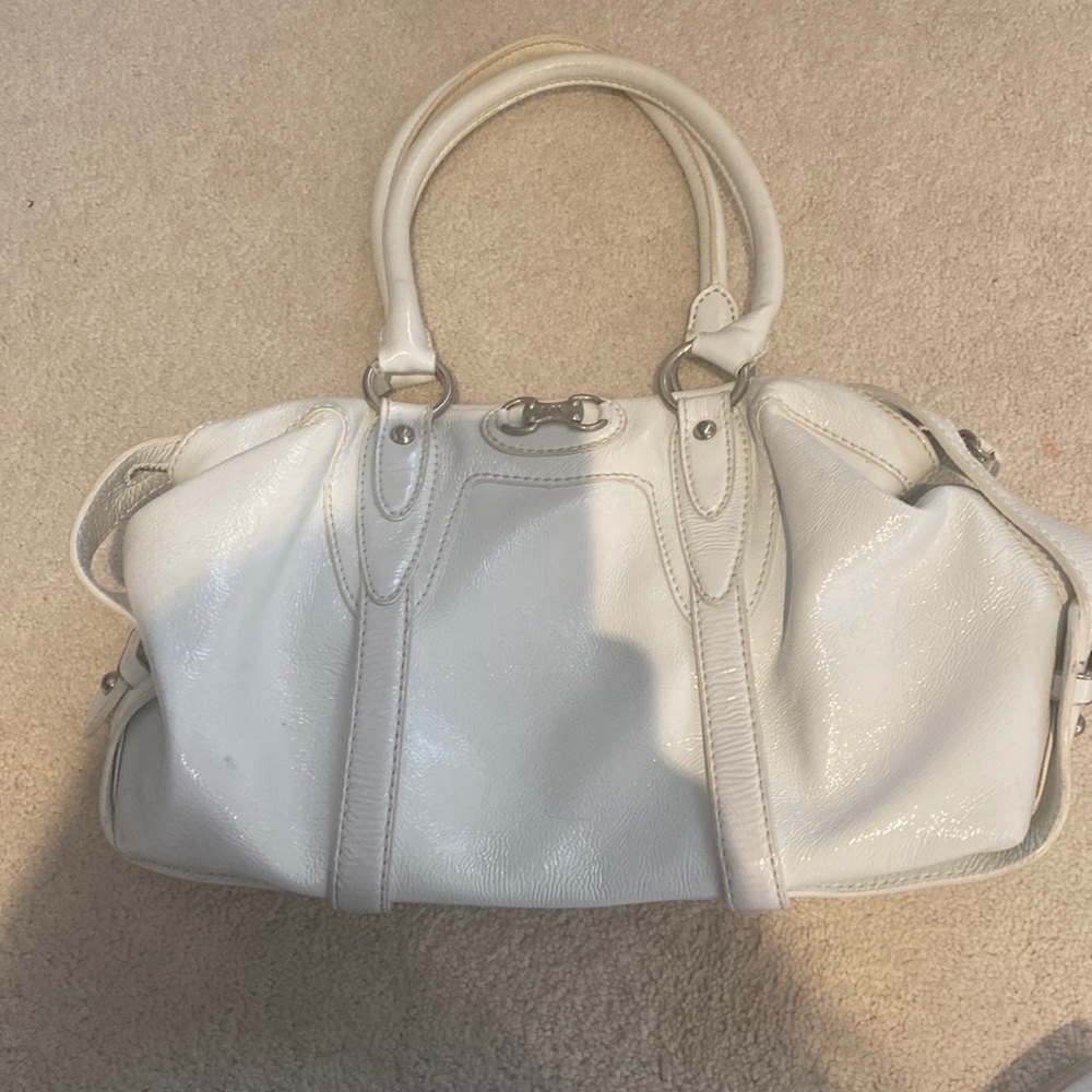 White leather Michael kors shoulder bag. Like new.